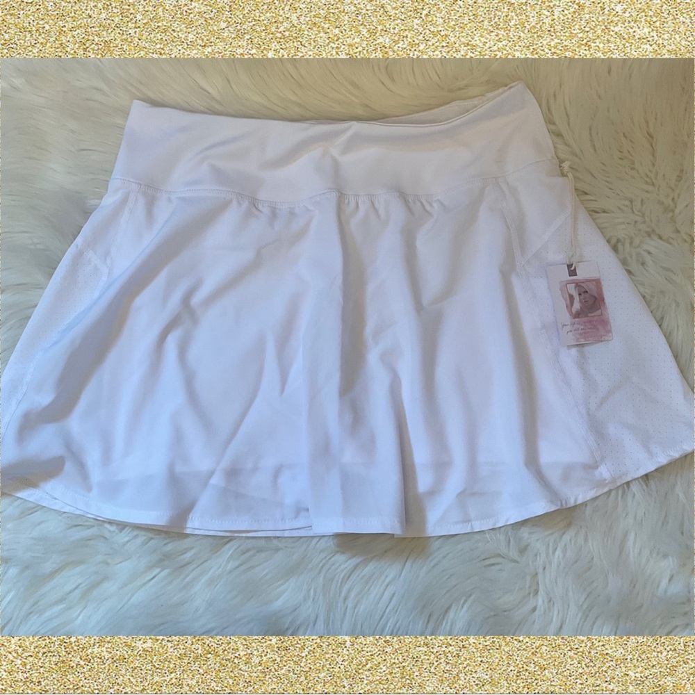 Jessica Simpson Active Skort - NWT - Size XL - White
